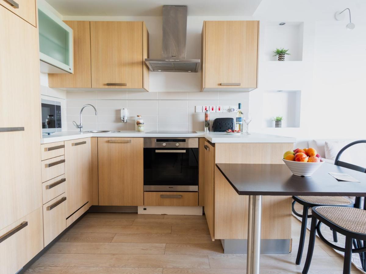 Sanders Ermitage On The Beach - Delightful 1-Bedroom Apartment With Sea View Lemesos Exteriér fotografie